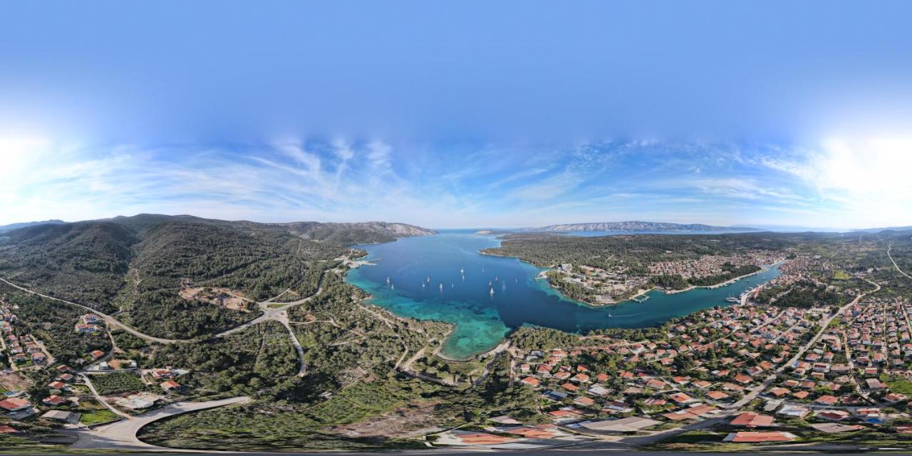 Adrienn Apartments Stari Grad  Exteriör bild