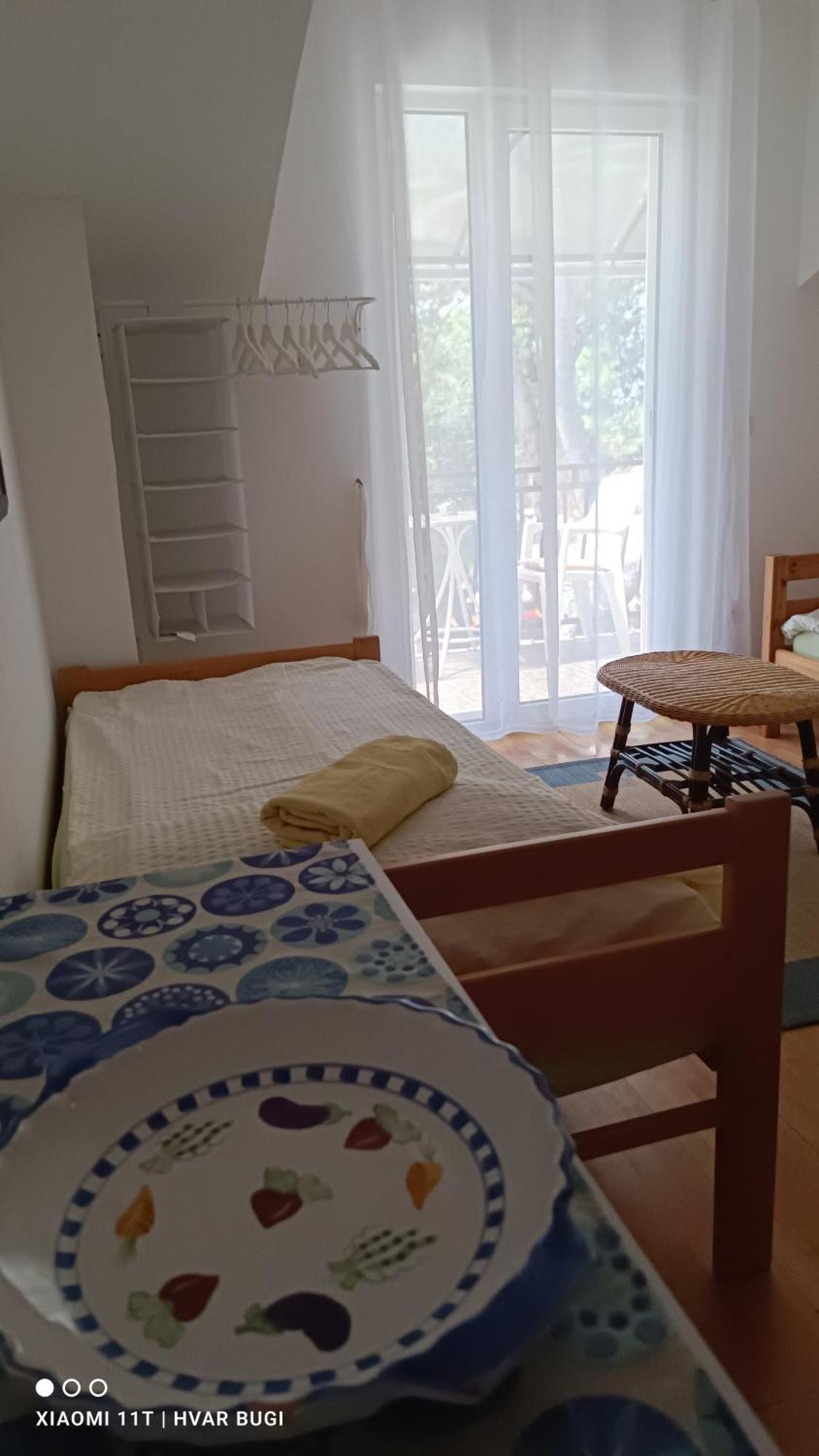 Adrienn Apartments Stari Grad  Rum bild